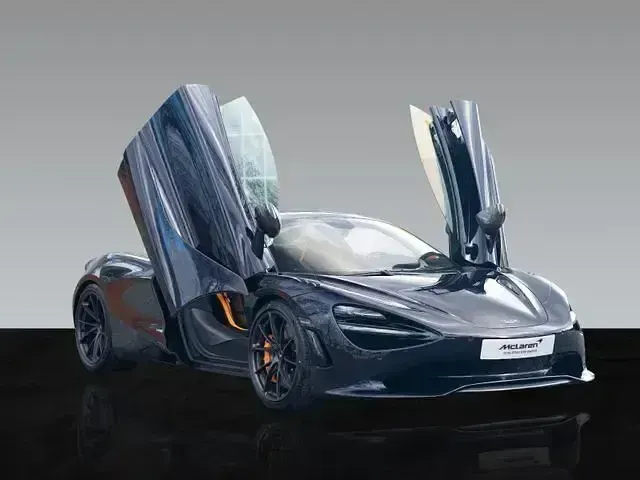 Gebraucht McLaren 750S 751 PS (552 kW) 2024 Schwarz Cabrio