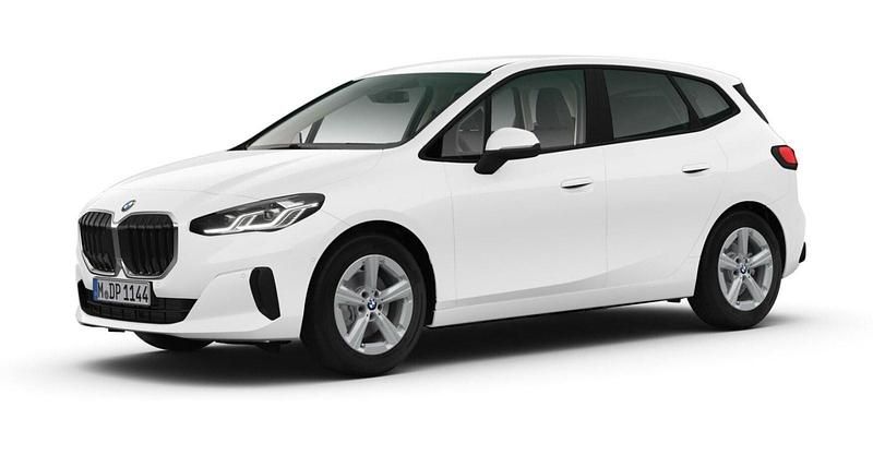 Weiß Gebraucht 2024 BMW 216 Active Tourer Luxury Line Van / Kleinbus | 28.780 € (Fairer Preis) - Bild 1/4