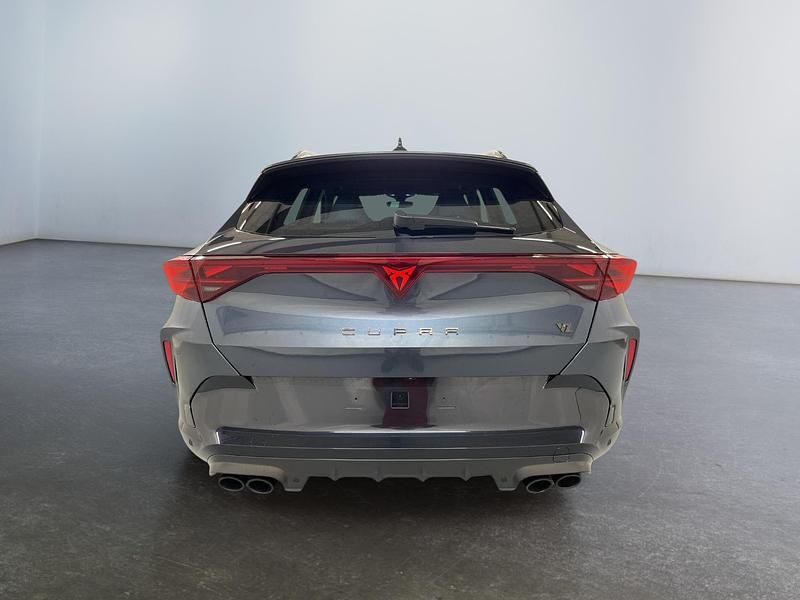 Neu Cupra Formentor VZ 333 PS (244 kW) 2025 S7  magnetich tech met. SUV