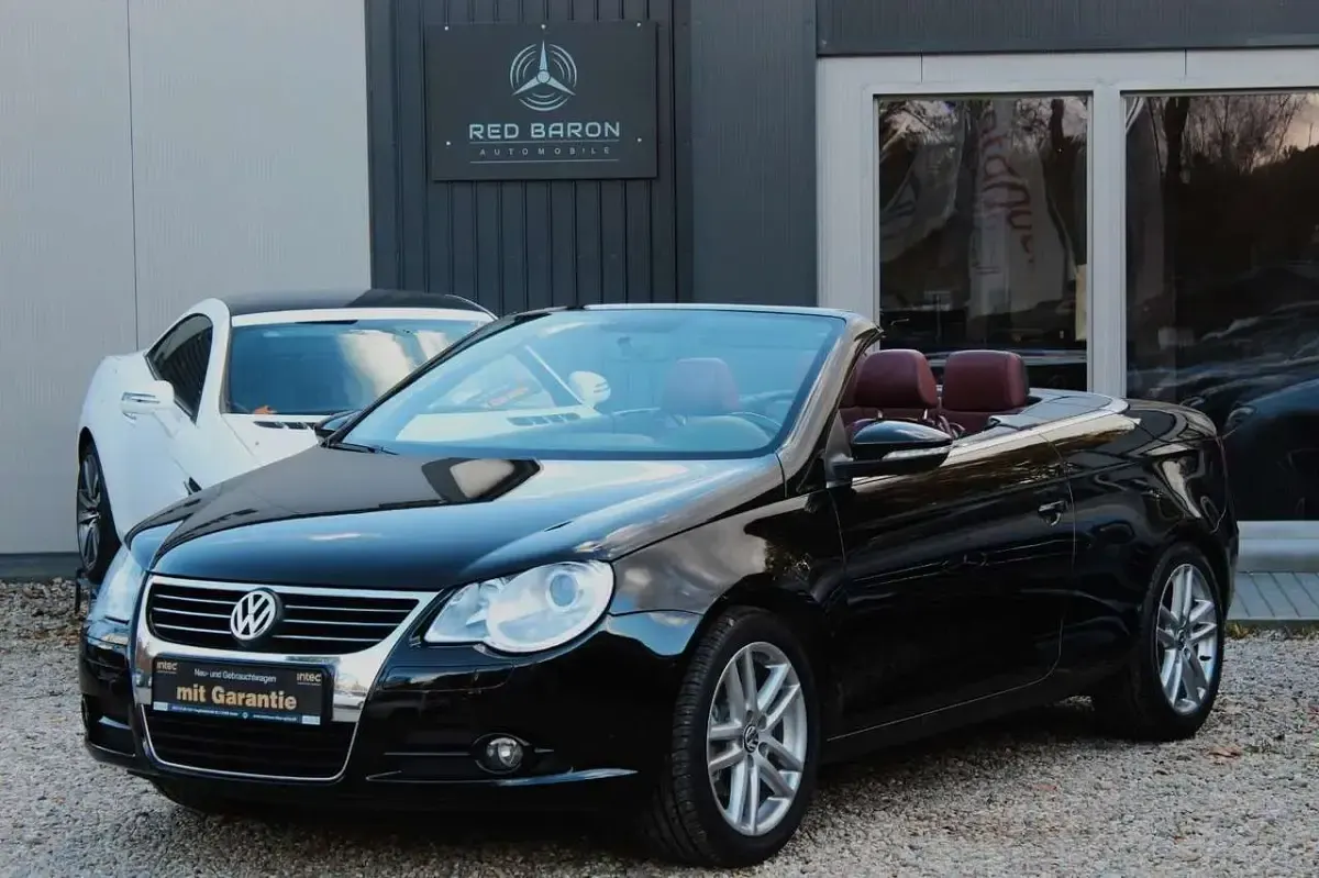 Używany VW Eos Edition 122 KM (89 kW) 2010 Czarny Kabriolet