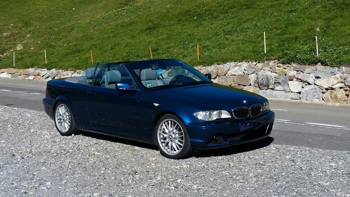 Gebraucht BMW 325 Cabriolet Performance 192 PS (141 kW) 2003 Blau Cabrio