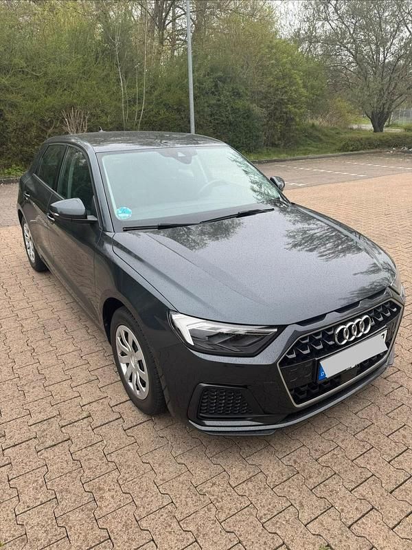 Gebraucht Audi A1 Sportback Advanced Plus 110 PS (80 kW) 2021 Grau Kleinwagen