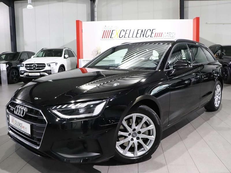 Gebraucht Audi A4 Sport 204 PS (150 kW) 2022 Brillantschwarz Kombi