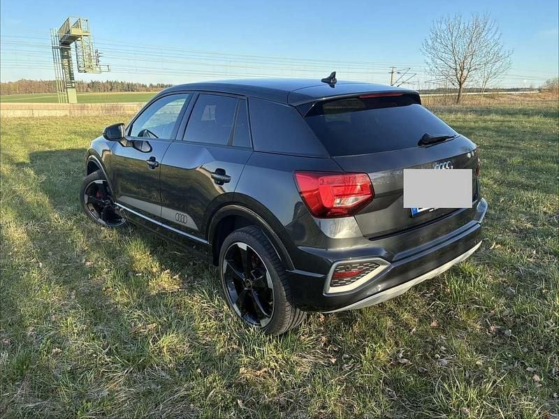 Second-hand Audi Q2 Advanced 150 CP (110 kW) 2024 Gri SUV