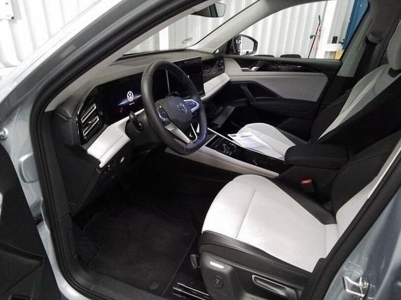Gebraucht VW Tiguan Elegance 204 PS (150 kW) 2025 Silber SUV
