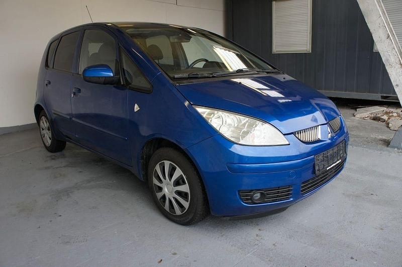 Gebraucht Mitsubishi Colt Motion 95 PS (69 kW) 2006 Blau Limousine