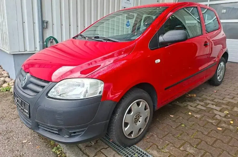 Gebraucht VW Fox 55 PS (40 kW) 2007 Rot Kleinwagen