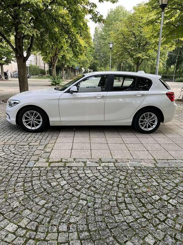 Gebraucht BMW 118 Advantage 136 PS (100 kW) 2016 Kleinwagen