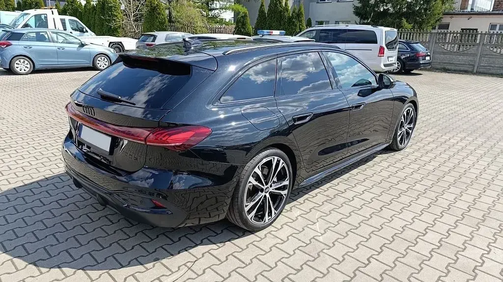 Gebraucht Audi A5 Sport 204 PS (150 kW) 2024 Schwarz Limousine