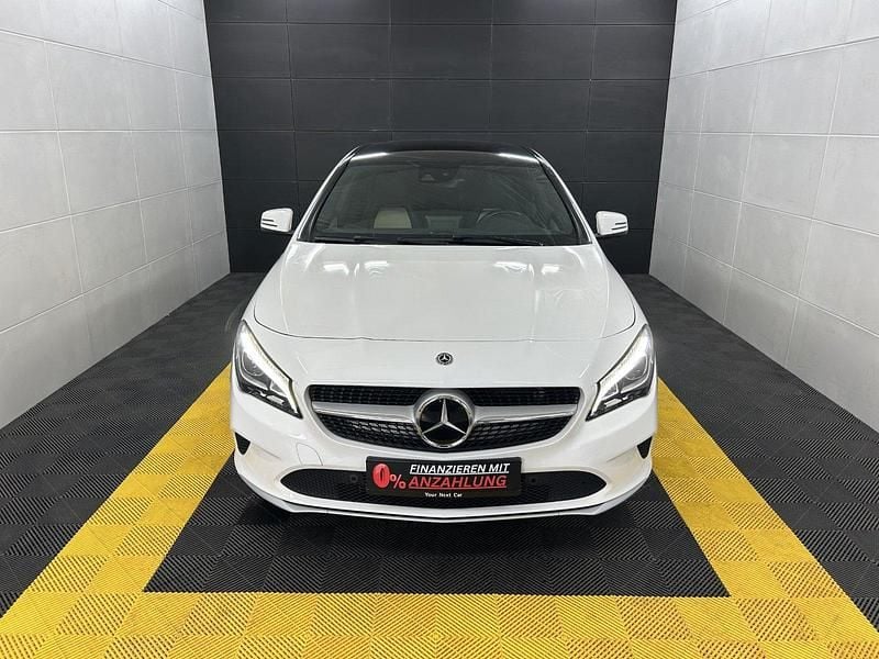 Gebraucht Mercedes CLA220 184 PS (135 kW) 2018 Polarweiss  unilack Limousine
