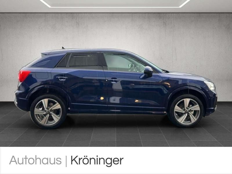 Gebraucht Audi Q2 Advanced 150 PS (110 kW) 2025 Navarrablau metallic SUV