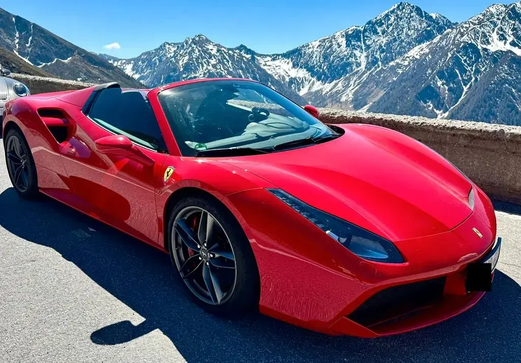 Gebraucht Ferrari 488 670 PS (492 kW) 2017 Rot Cabrio