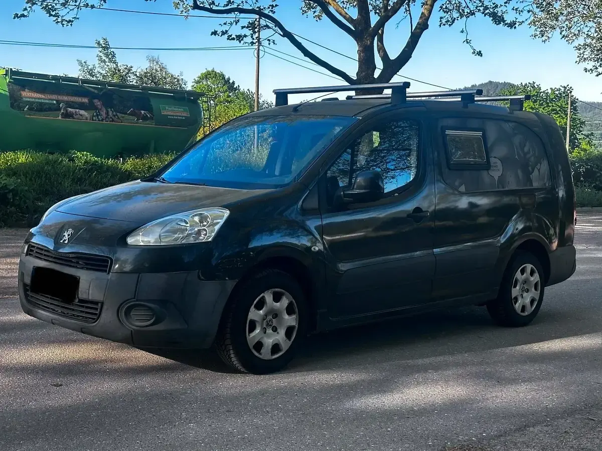 Occasion Peugeot Partner 90 ch (66 kW) 2013 Noir Monospace
