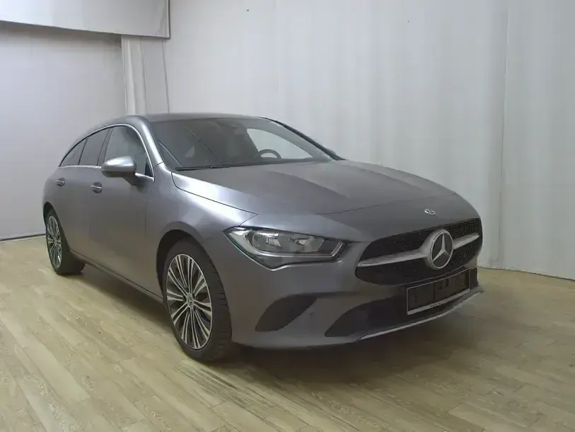 Gebraucht Mercedes CLA220 Shooting Brake Progressive 190 PS (139 kW) 2021 Grau Kombi