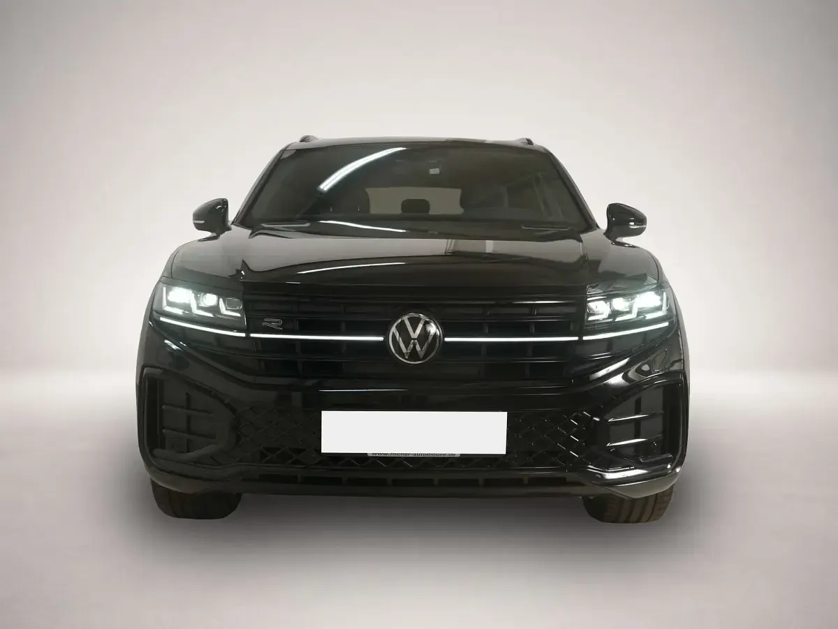Gebraucht VW Touareg Style 286 PS (210 kW) 2025 Grenadillschwarz metallic SUV