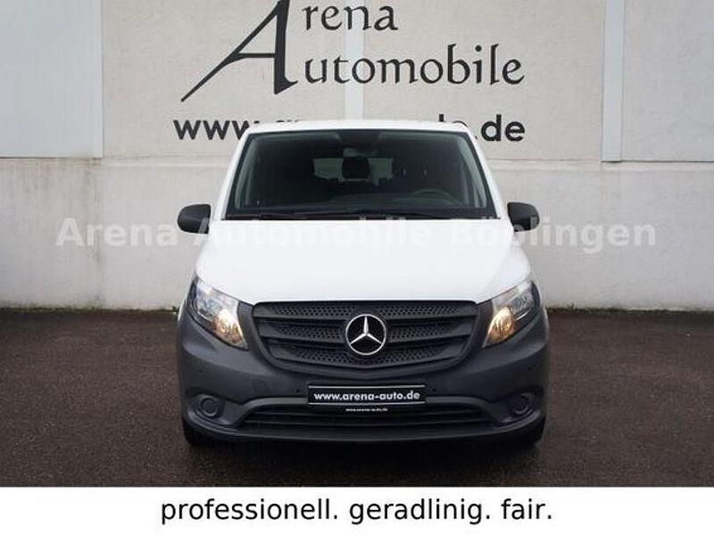Gebraucht Mercedes Vito 190 PS (139 kW) 2021 Arktikweiss Van