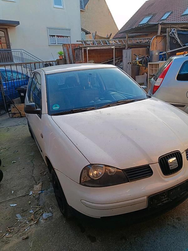Second-hand Seat Arosa 50 CP (36 kW) 2002 Alb Hatchback