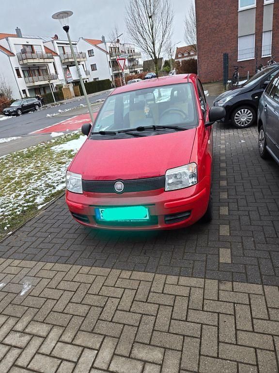 Gebraucht Fiat Panda 69 PS (50 kW) 2011 Rot Kleinwagen