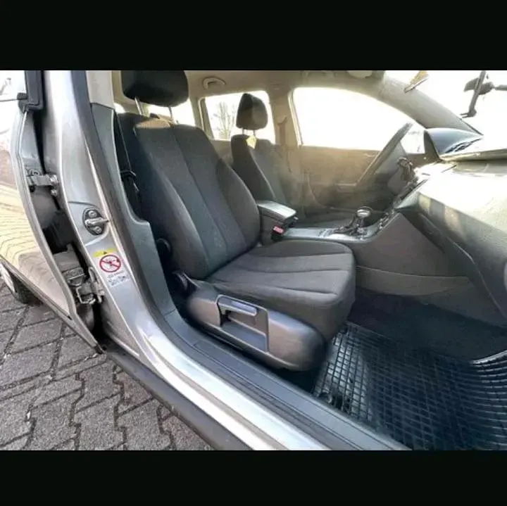 Gebraucht VW Passat 140 PS (102 kW) 2008 Grau Kombi