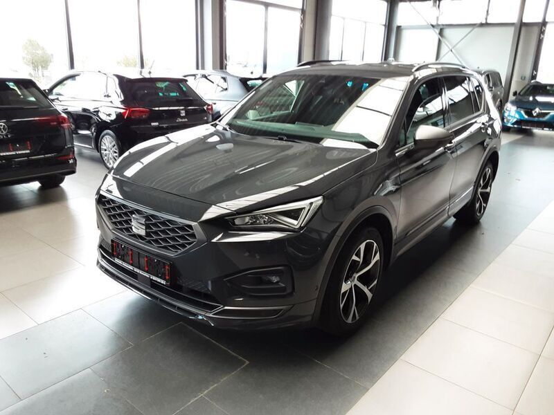 Uranograu Gebraucht 2021 Seat Tarraco FR SUV | 28.990 € (Fairer Preis) - Bild 1/4