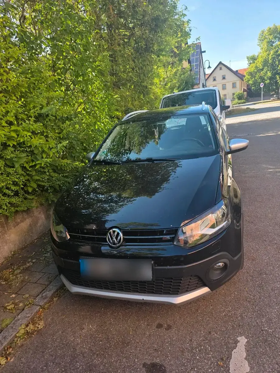 Gebraucht VW Polo Cross 90 PS (66 kW) 2011 Schwarz Kleinwagen