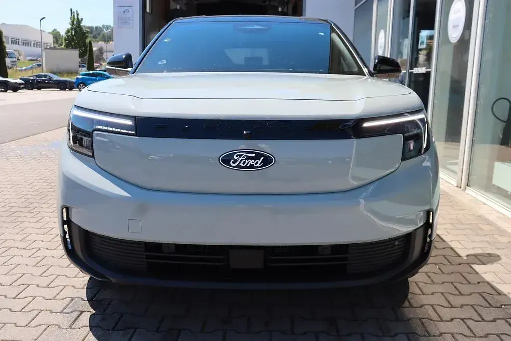 Neu Ford Explorer Extended Range 210 kW (286 PS) 2026 Cactus grey SUV