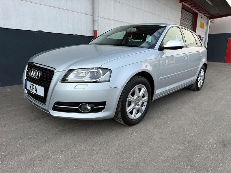 Gebraucht Audi A3 160 PS (117 kW) 2011 Silber Kleinwagen