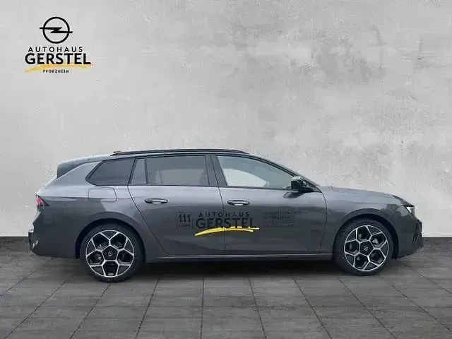 Gebraucht Opel Astra GS Line 131 PS (96 kW) 2024 Grau Kombi