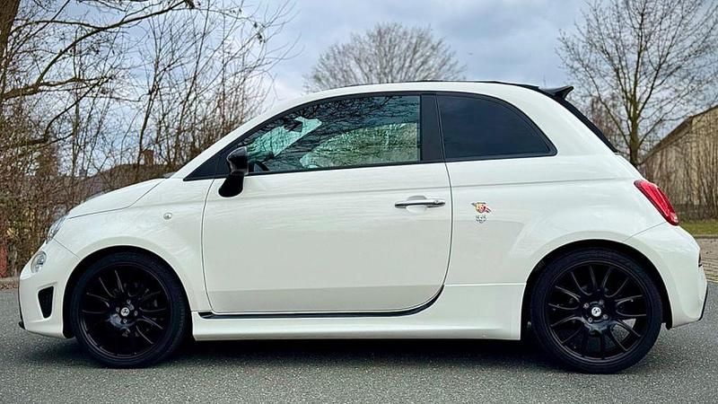Gebraucht Abarth 595C Pista 165 PS (121 kW) 2020 Weiß Cabrio