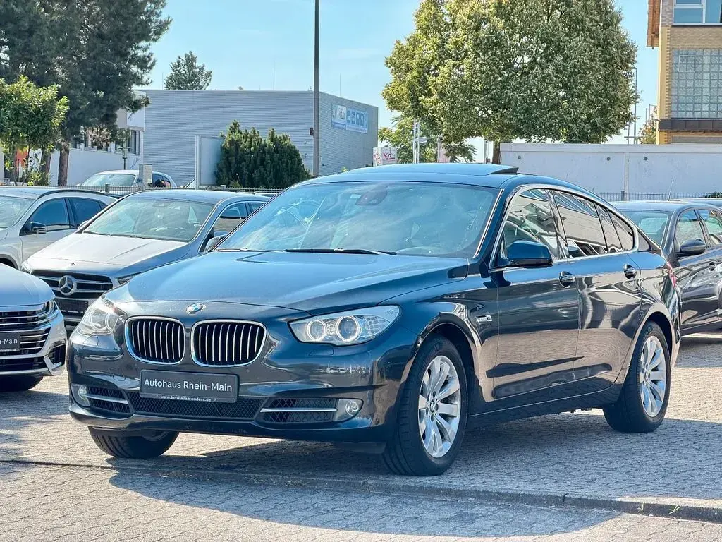 Gebraucht BMW 535 Sport Line 306 PS (225 kW) 2010 Grau Limousine