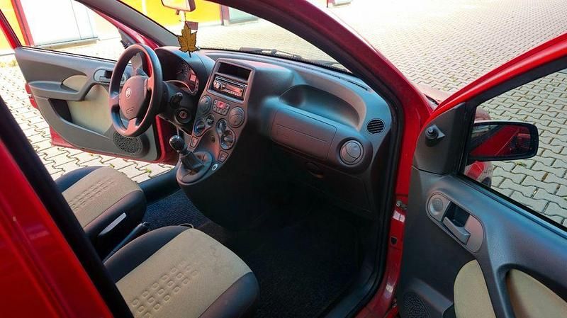 Rot Gebraucht 2008 Fiat Panda Kleinwagen | 2.850 € (Fairer Preis) - Bild 1/4