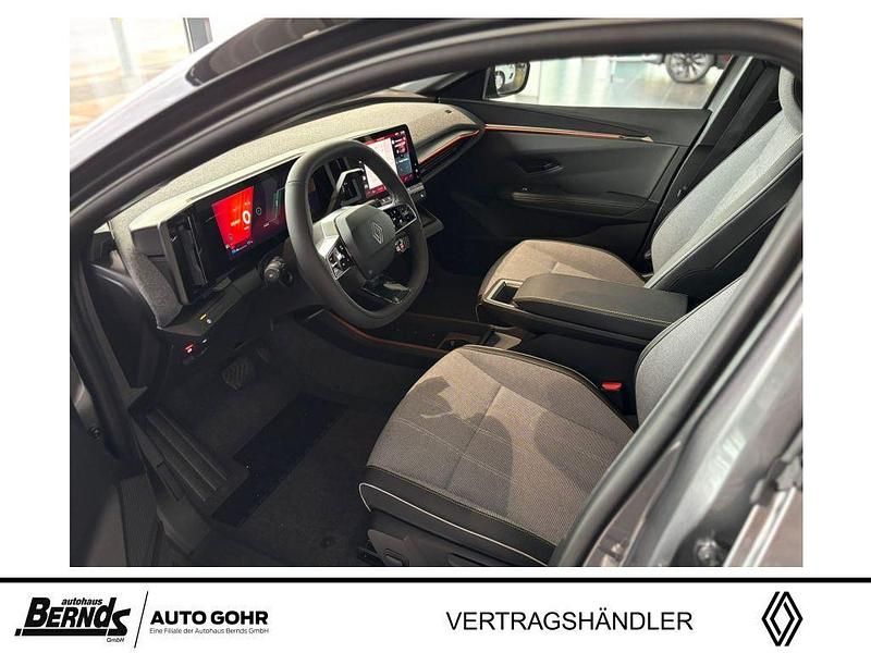 Neu Renault Megane E-Tech Komfort 160 kW (218 PS) 2025 Dolomitgrau metallic/dach in Limousine