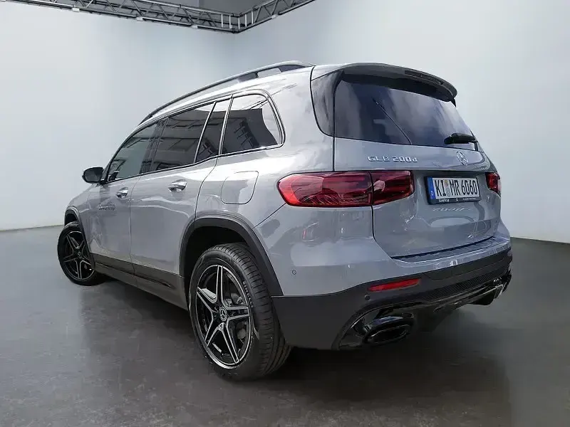 Gebraucht Mercedes GLB200 AMG 150 PS (110 kW) 2026 Andere SUV