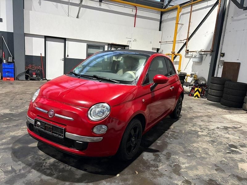 Gebraucht Fiat 500 69 PS (50 kW) 2013 Rot Kleinwagen