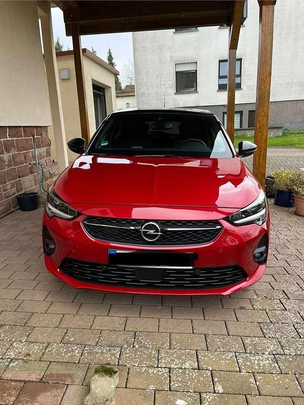 Rot Gebraucht 2023 Opel Corsa Ultimate Limousine | 17.000 € (Fairer Preis) - Bild 1/4