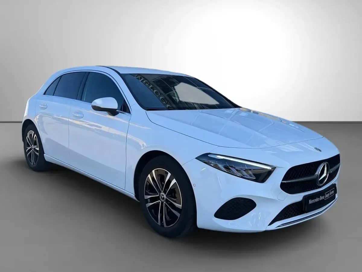 Gebraucht Mercedes A200 Progressive 150 PS (110 kW) 2025 Weiß Limousine