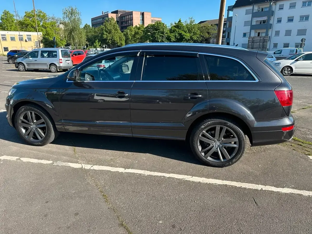 Gebraucht Audi Q7 S-Line 245 PS (180 kW) 2013 Grau SUV