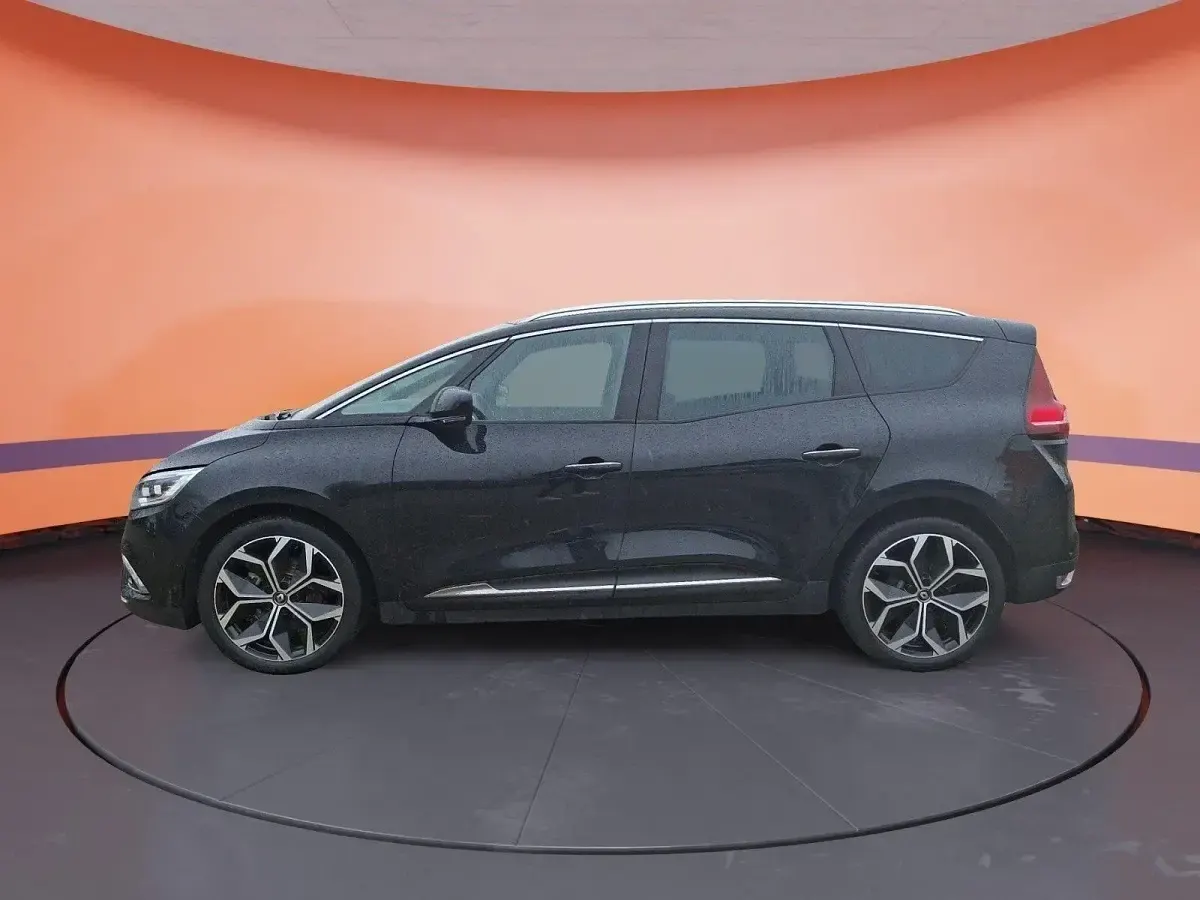 Usata Renault Scenic E-Tech 140 CV (102 kW) 2022 Nero Station wagon