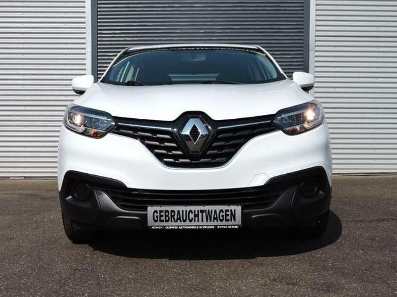 Gebraucht Renault Kadjar Life 131 PS (96 kW) 2019 Weiß SUV
