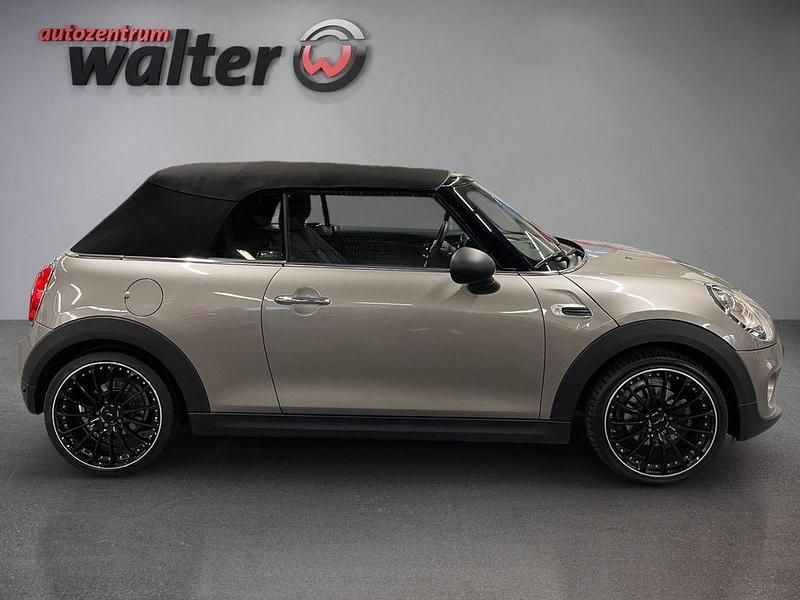 Gebraucht Mini One Cabriolet Salt 102 PS (75 kW) 2019 Silber Cabrio
