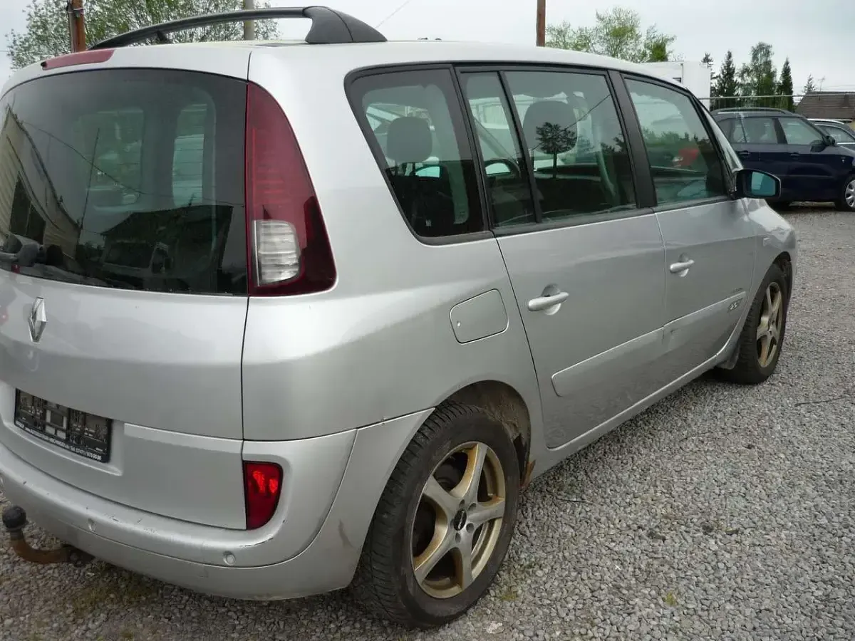 Gebraucht Renault Espace 170 PS (125 kW) 2007 Silber Van / Kleinbus