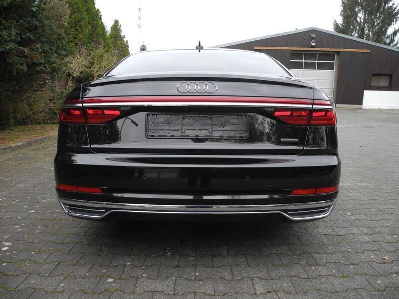 Usata Audi A8 449 CV (330 kW) 2021 Nero Berlina