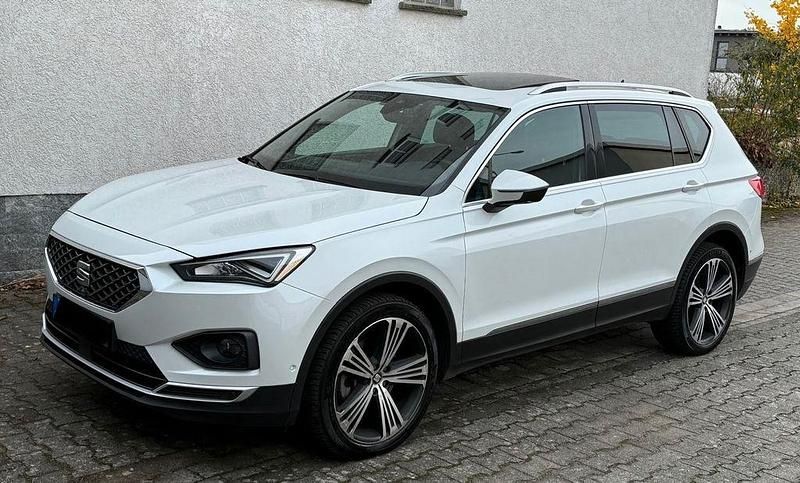 Weiß Gebraucht 2019 Seat Tarraco 4Drive SUV | 25.500 € (Superpreis) - Bild 1/4