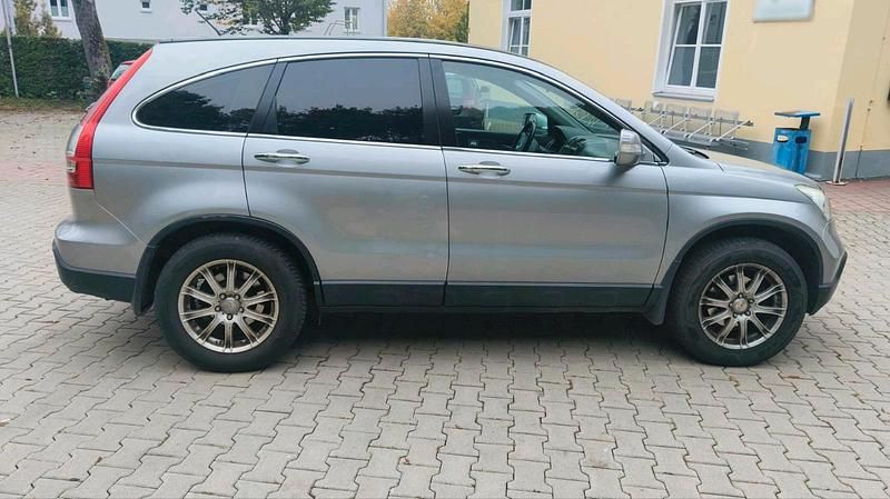 Gebraucht Honda CR-V 140 PS (102 kW) 2007 Silber SUV