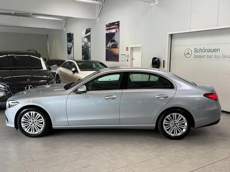 Second-hand Mercedes C180 Advanced 170 CP (125 kW) 2025 Argintiu Berlinǎ