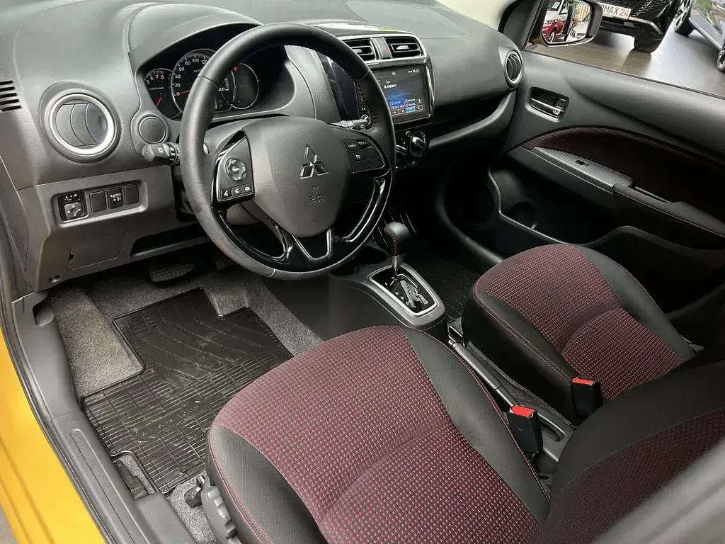 Gebraucht Mitsubishi Space Star Select+ 71 PS (52 kW) 2025 Gelb Kleinwagen