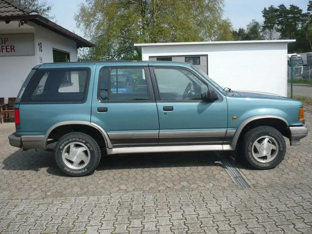 Usata Ford Explorer 165 CV (121 kW) 1994 Verde SUV