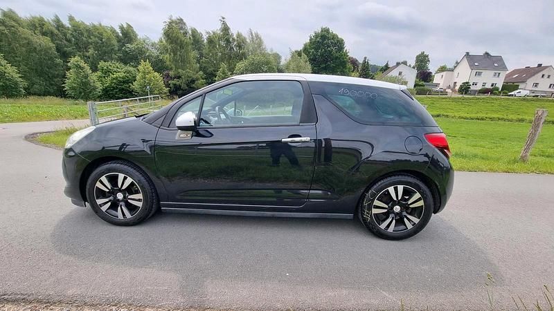 Gebraucht Citroën DS3 120 PS (88 kW) 2011 Schwarz Kleinwagen