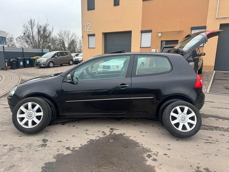 Gebraucht VW Golf Sportline 115 PS (84 kW) 2004 Schwarz Coupé