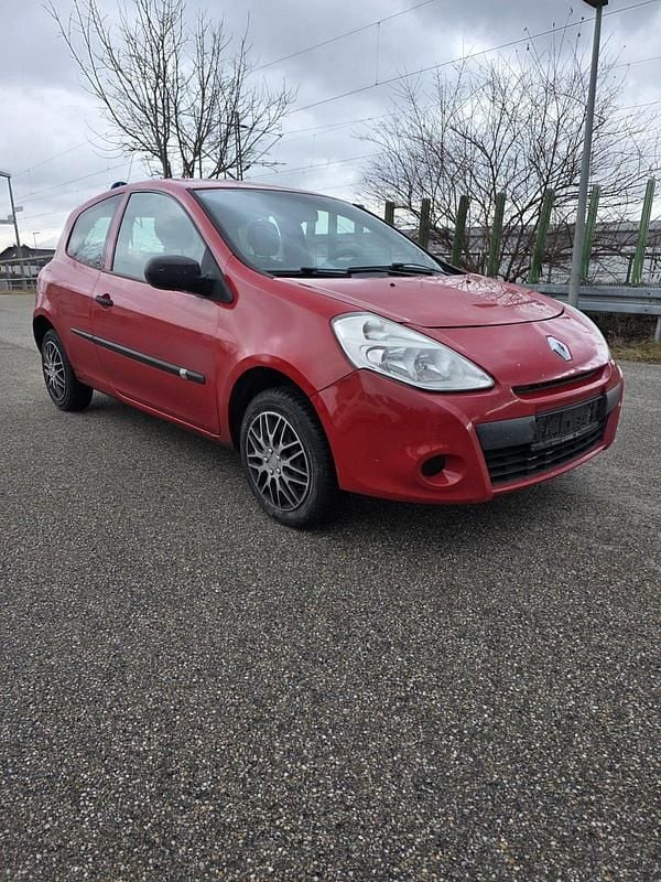 Gebraucht Renault Clio III 75 PS (55 kW) 2009 Rot Kleinwagen